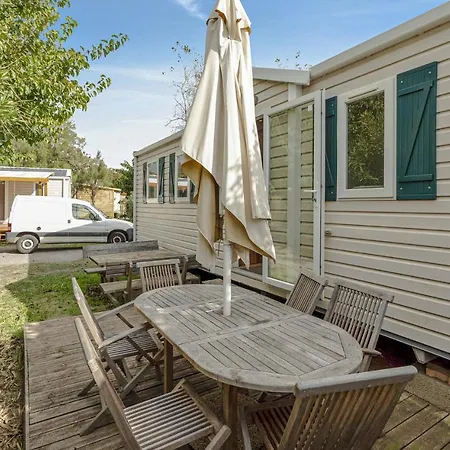 3 Bedroom Beautiful Stacaravan In